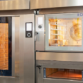 Forno combinato professionale: cosa valutare prima di investire